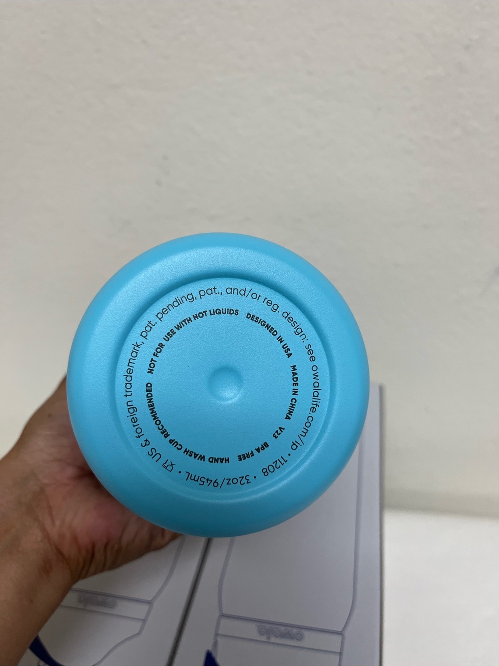 Owala Insulated Leak-Proof Water Bottle with Built-In Straw - Blue/Pink/Purple - Picture 6 of 7